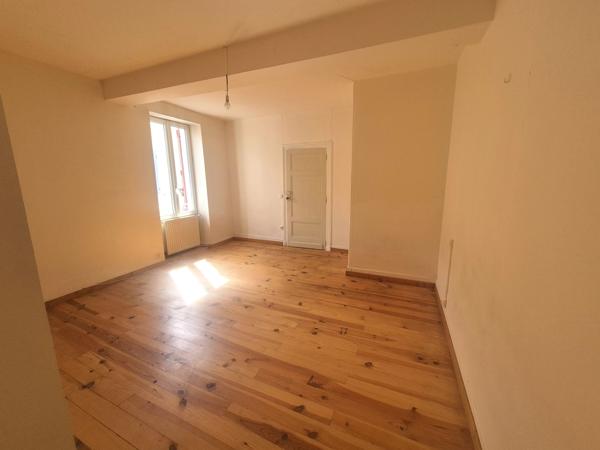 Immobilier Lavardac (47230) – Maison de ville 125m2 – 134 000 €