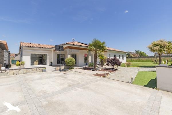 Maison à vendre 379 900 € Laroque-d'Olmes 6 p 166 m² DPE A