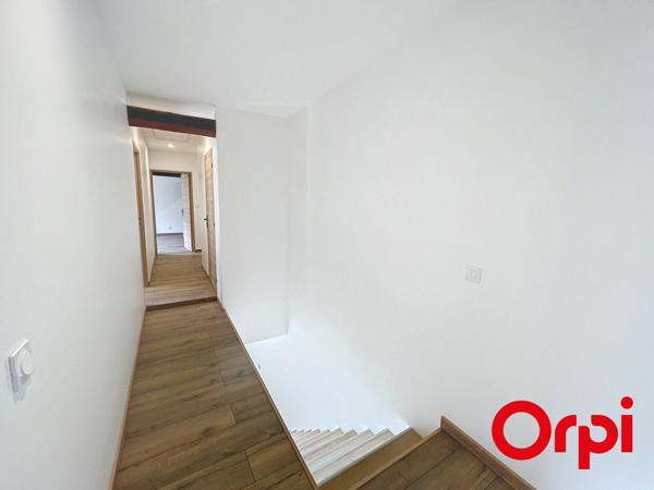 Maison à vendre    5 pièces • 126,66 m2 Bourges