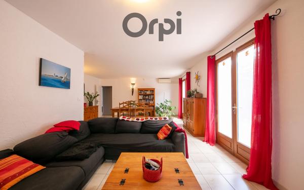 Maison à vendre    6 pièces • 128 m2 Saint-Estève