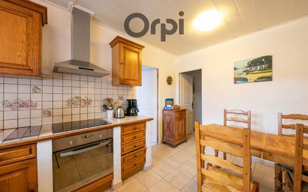 Maison à vendre    6 pièces • 128 m2 Saint-Estève