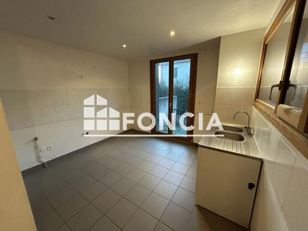 Location Appartement 5 pièces 126.5 m² - 15 BOULEVARD DE LA CHARITÉ Caen 14000