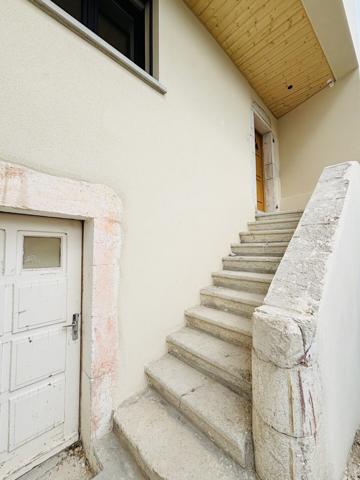 Appartement 2p 35m2 jardin, cave et garage