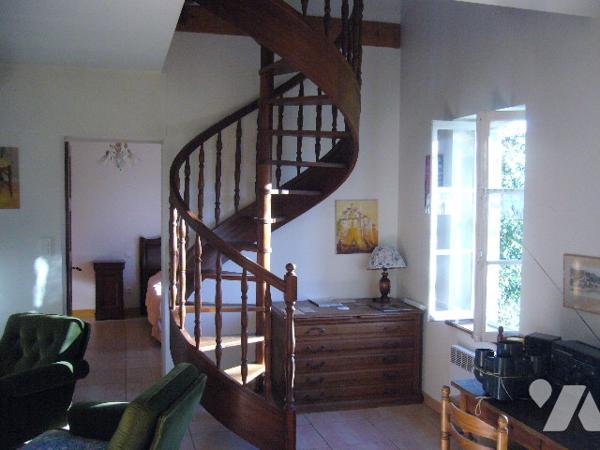 MAISON EN PIERRE ET BRIQUES HABITABLE DE SUITE