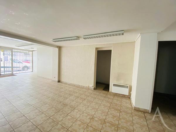 Local Commercial - Centre Ville Limay