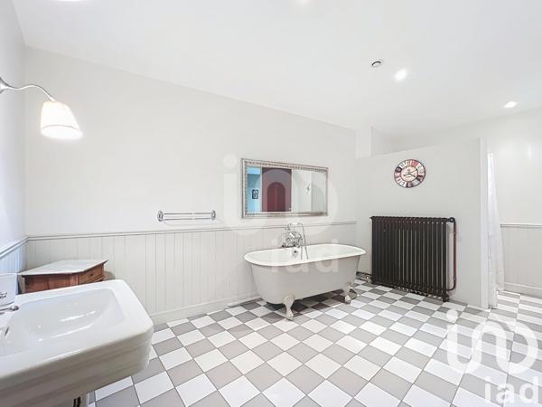 Maison à vendre 5 pièces 270 m² Tuzaguet