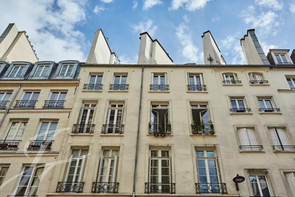 Studio meublé à louer quartier Palais Royal
