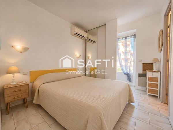 Au bord de l'eau appartement lumineux joli deux pièces avec terrasse vue mer imprenable