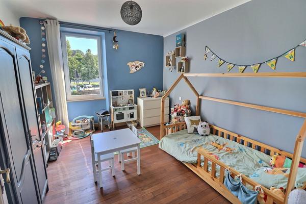 CAPDENAC-GARE. BELLE MAISON FAMILIALE AVEC DÉPENDANCE