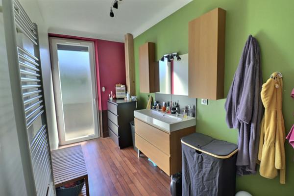 CAPDENAC-GARE. BELLE MAISON FAMILIALE AVEC DÉPENDANCE
