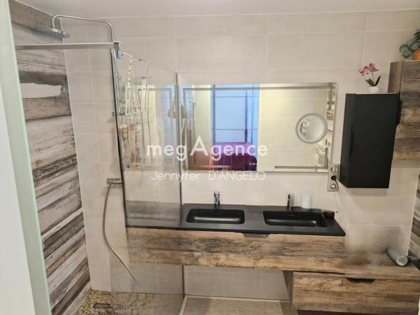 Maison à OLLIOULES, 83190 - 5 pièces 120m²