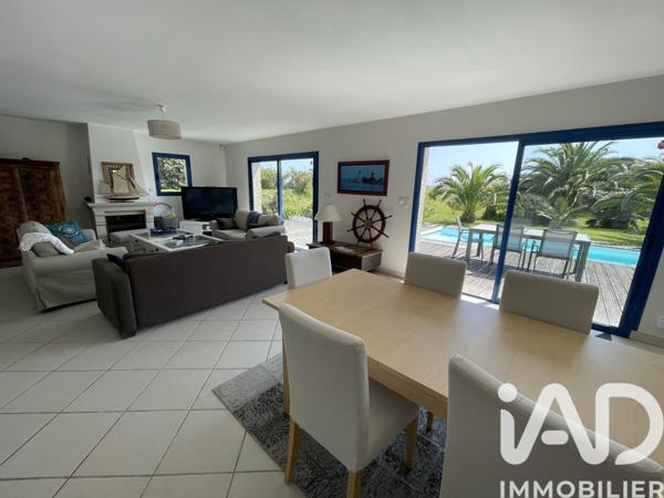 Maison à vendre 8 pièces 205 m² Penmarch