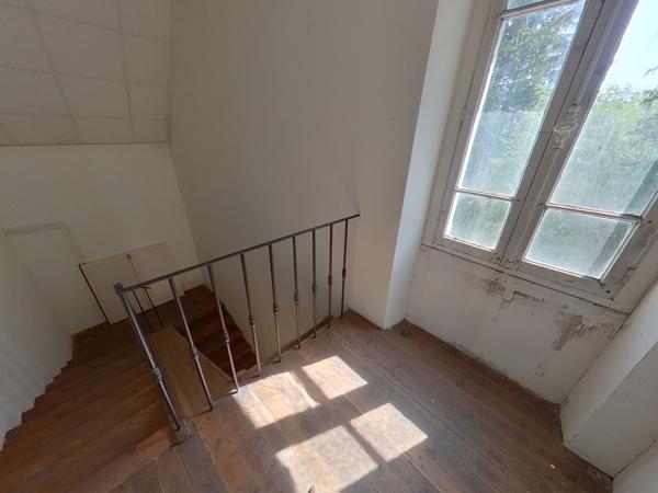 Appartement 6/7 pièces à rénover + jardin + caves , Barcelonnette