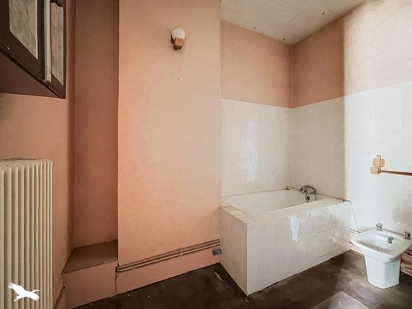 Maison à vendre 103 740 € Ligueil 5 p 156 m² DPE G