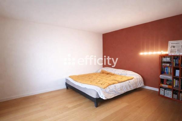 Maison 8 pièces - 170 m² Exclusivité efficity