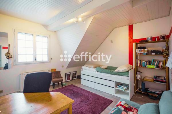 Maison 8 pièces - 170 m² Exclusivité efficity