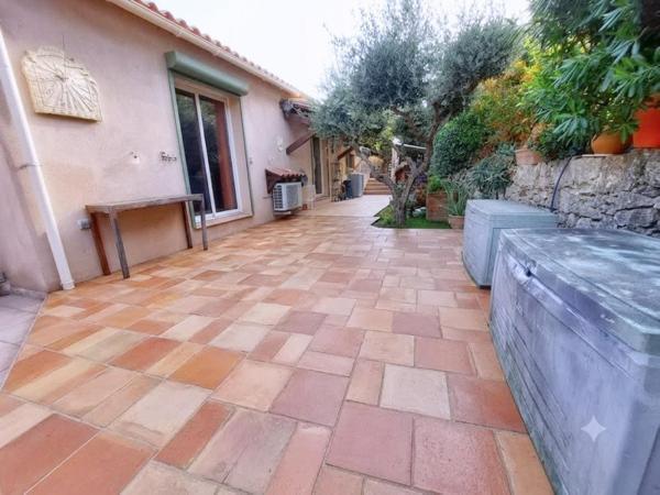 MAISON T5 163 m2 -TERRAIN 533 m2 -DPE B