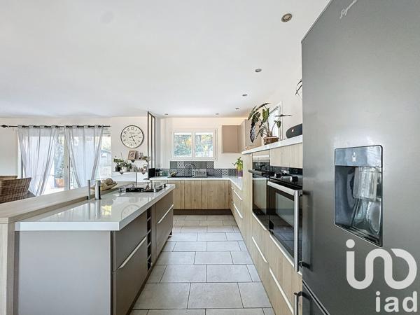 Maison à vendre 5 pièces 152 m² Clermont-l'Hérault