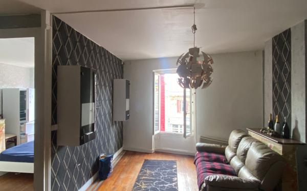 Appartement à vendre    3 pièces • 62,16 m2 Bordeaux