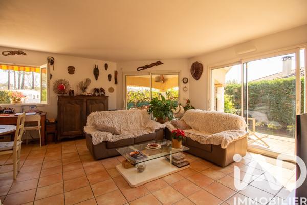 Maison à vendre 5 pièces 101 m² Vielle-Saint-Girons