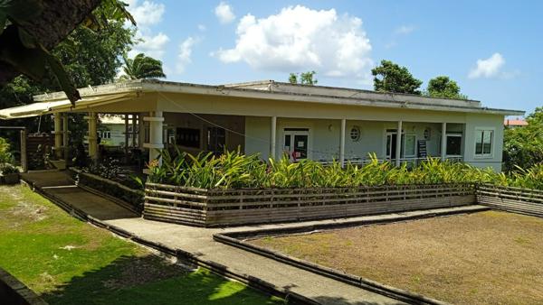 Achat local commercial près de FORT DE FRANCE - 500 m² - 1 600 000 €