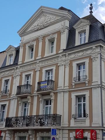 EXCEPTIONNEL : RÉSIDENCE GRAND HÔTEL MODERNE APPARTEMENT GRAND STANDING F4 TRÈS BELLES PRESTATIONS CHÂTELLERAULT Réf 2653