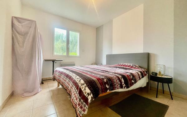 Immeuble à vendre    7 pièces •  Nogaro