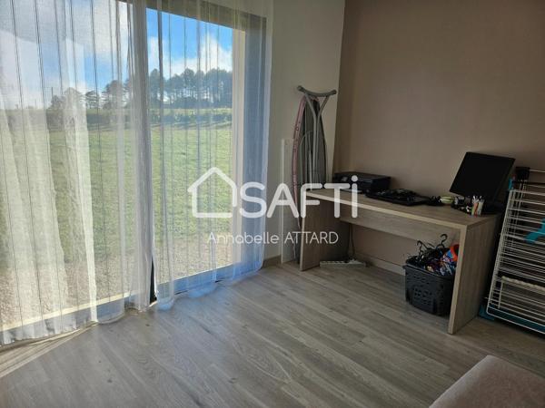 Maison de 2020 contemporaine de 200m sur sous sol avec piscine