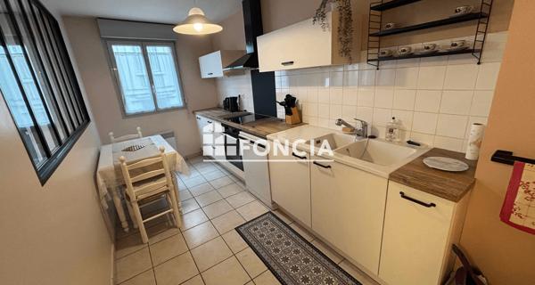 Location Appartement meublé 3 pièces 73.08 m² - Tours 37000