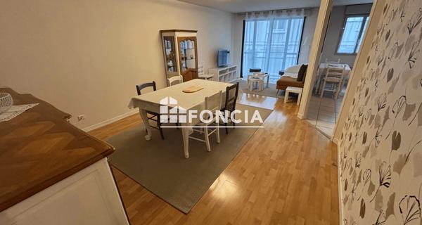 Location Appartement meublé 3 pièces 73.08 m² - Tours 37000