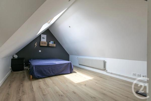 Maison à vendre  7 pièces - 114,60 m 2   ST MAUR DES FOSSES  - 94