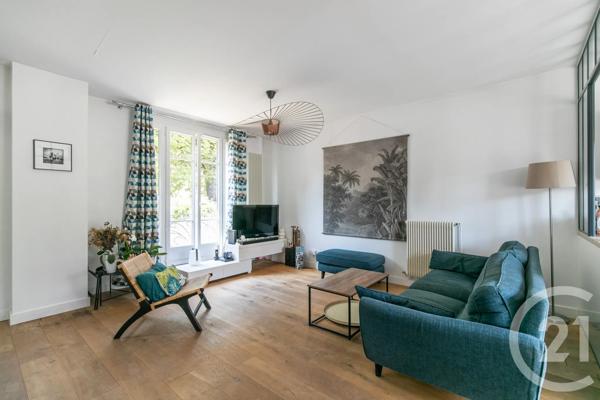 Maison à vendre  7 pièces - 114,60 m 2   ST MAUR DES FOSSES  - 94