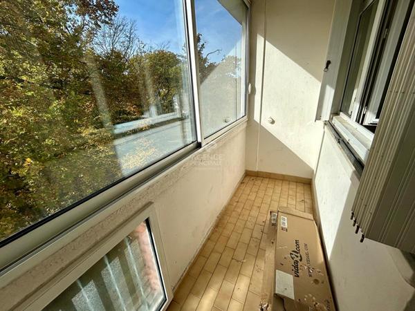 Appartement Verneuil Sur Seine 4 pièce(s) 68 m2 €165 000 ** - Référence 1051