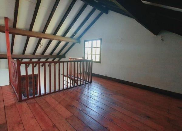 Maison à vendre    6 pièces •  Saint-André-de-Seignanx