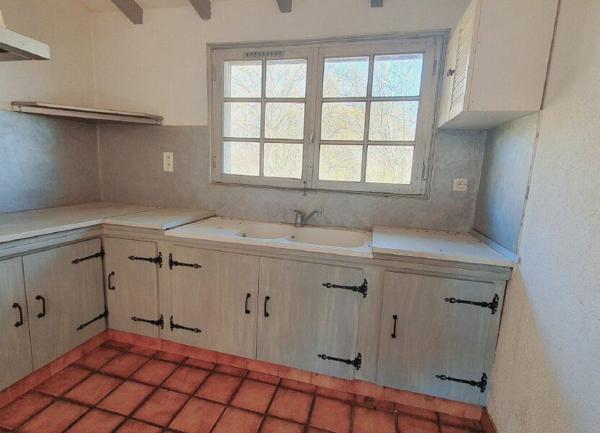 Maison à vendre    6 pièces •  Saint-André-de-Seignanx