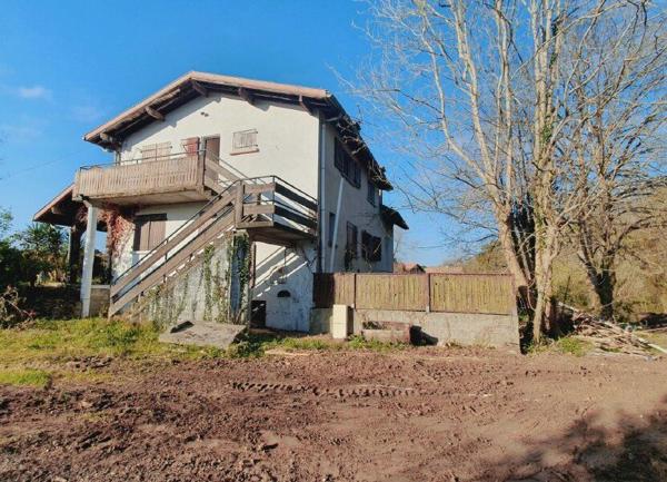 Maison à vendre    6 pièces •  Saint-André-de-Seignanx