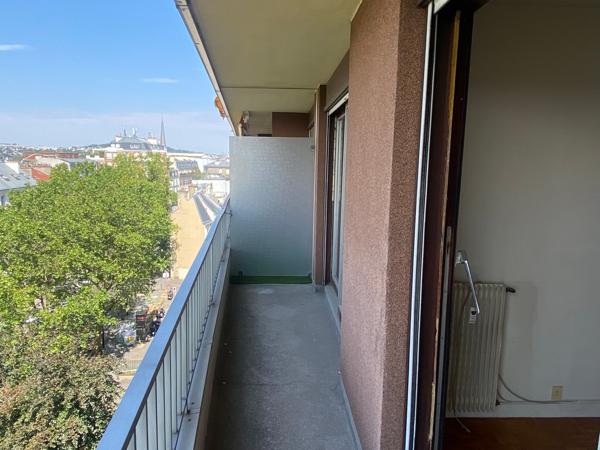 Appartement + annexe + parking
