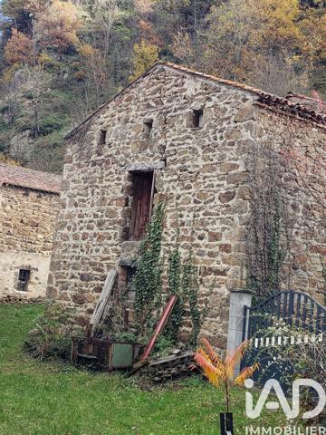 Parking à vendre 95 m² Saint-Floret