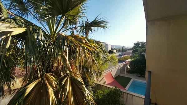 Villa 6 pièce(s) 4 chambre(s) 165 m²