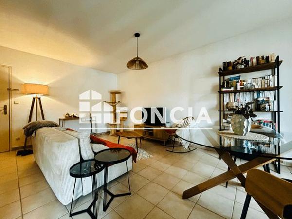 Location Appartement 2 pièces 45.17 m² - 45 RUE DU 24 FEVRIER Carcassonne 11000