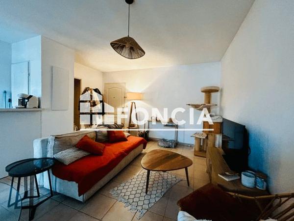 Location Appartement 2 pièces 45.17 m² - 45 RUE DU 24 FEVRIER Carcassonne 11000