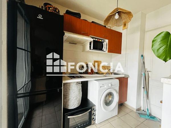 Location Appartement 2 pièces 45.17 m² - 45 RUE DU 24 FEVRIER Carcassonne 11000