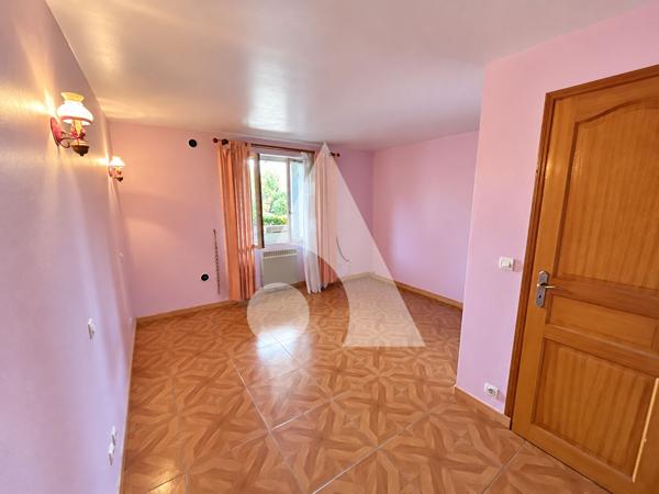 Maison 6 pièces 181 m2