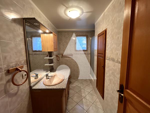 Maison 6 pièces 181 m2