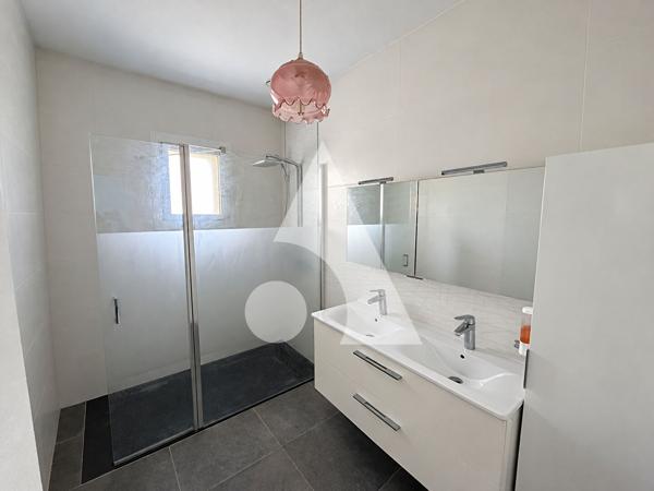 Maison 6 pièces 181 m2