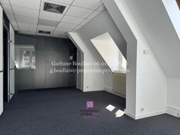 14100 LISIEUX - Immeuble de bureaux 560 m2 - 636.000