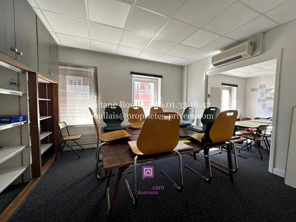 14100 LISIEUX - Immeuble de bureaux 560 m2 - 636.000