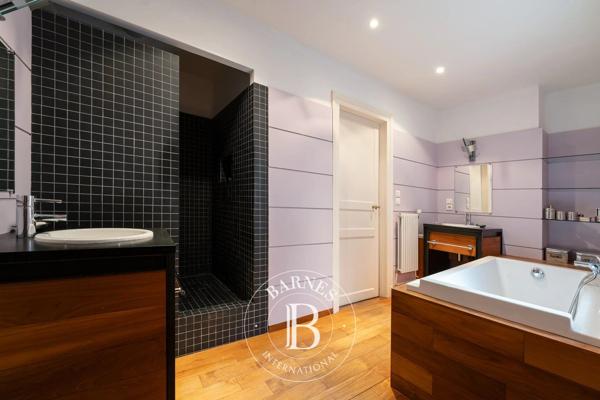 Nancy, Appartement 2 Chambres -  146 m² à vendre