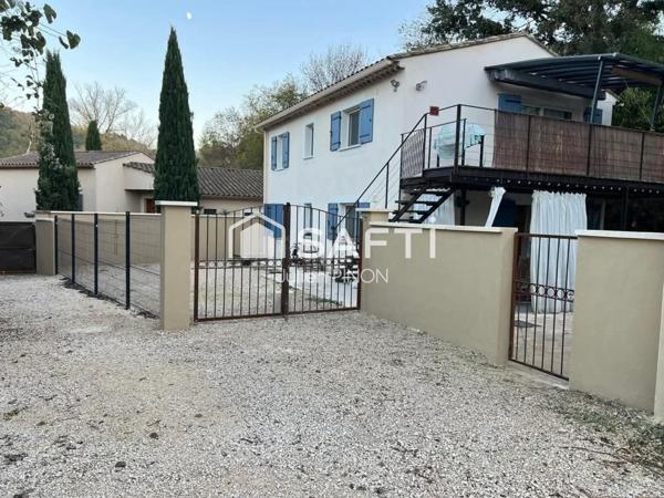 BELLE VILLA DE 120 m² AVEC UNE PISICNE AU SEL