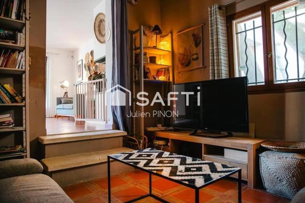 BELLE VILLA DE 120 m² AVEC UNE PISICNE AU SEL